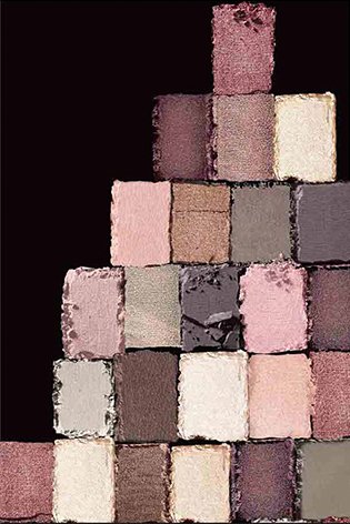 Blushed Nudes Palett02
