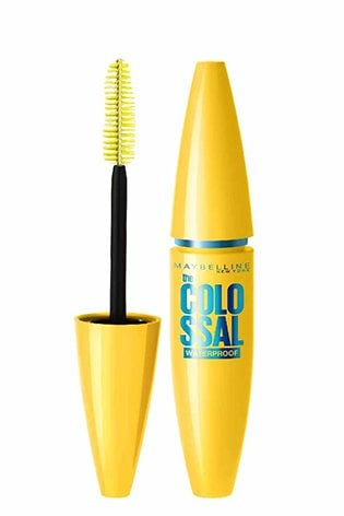 colossal mascara waterproof 01