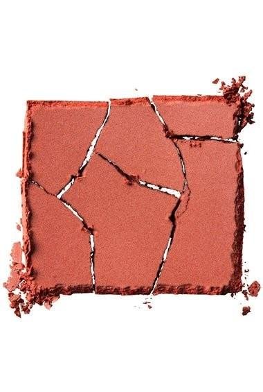 Smooth Application with Fit Me Mono Blush - Wine
