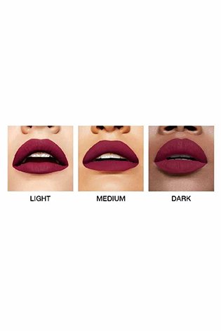 Bold Finish Using Maybelline Liquid Lipstick - Founder