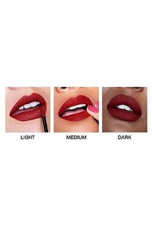 Vibrant Pigment in Maybelline Superstay Matte Ink - Voyager