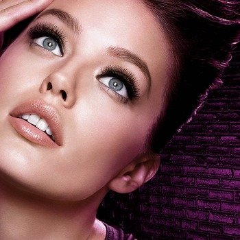 Eye Makeup for Puffy Eyes - Maybelline India