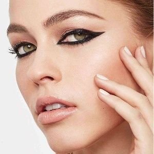 How to apply kajal - Maybelline India