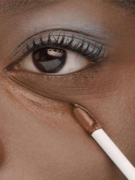 how to hide dark circles