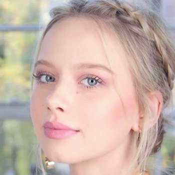 Makeup Hacks With Setting Spray - Maybelline India