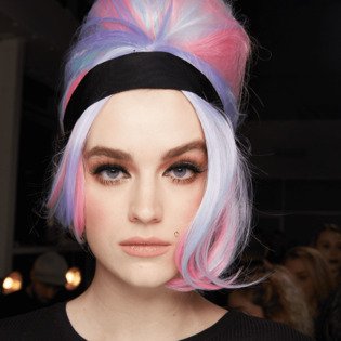 Retro Makeup Trends 6 Vogue Retro Makeup Looks Maybelline India