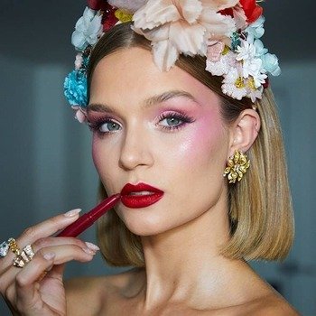 festive makeup look