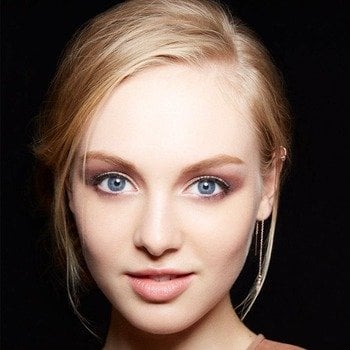 Monochrome Makeup Looks - Maybelline India