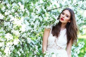 makeup for pastel dress Pastel Makeup Looks for Spring 2022
