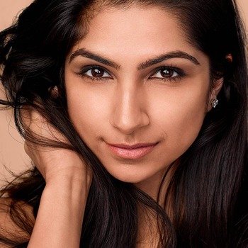 Natural-looking lipstick shades for Indian skin - Maybelline India