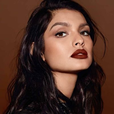 Bring the 90's with bold brown lipstick | Maybelline India