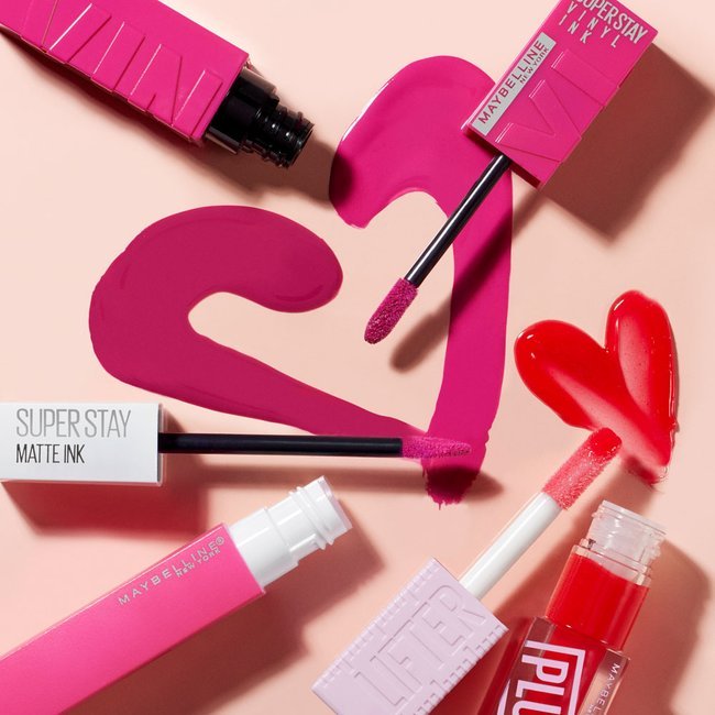 Liquid lipstick vs Bullet Lipstick